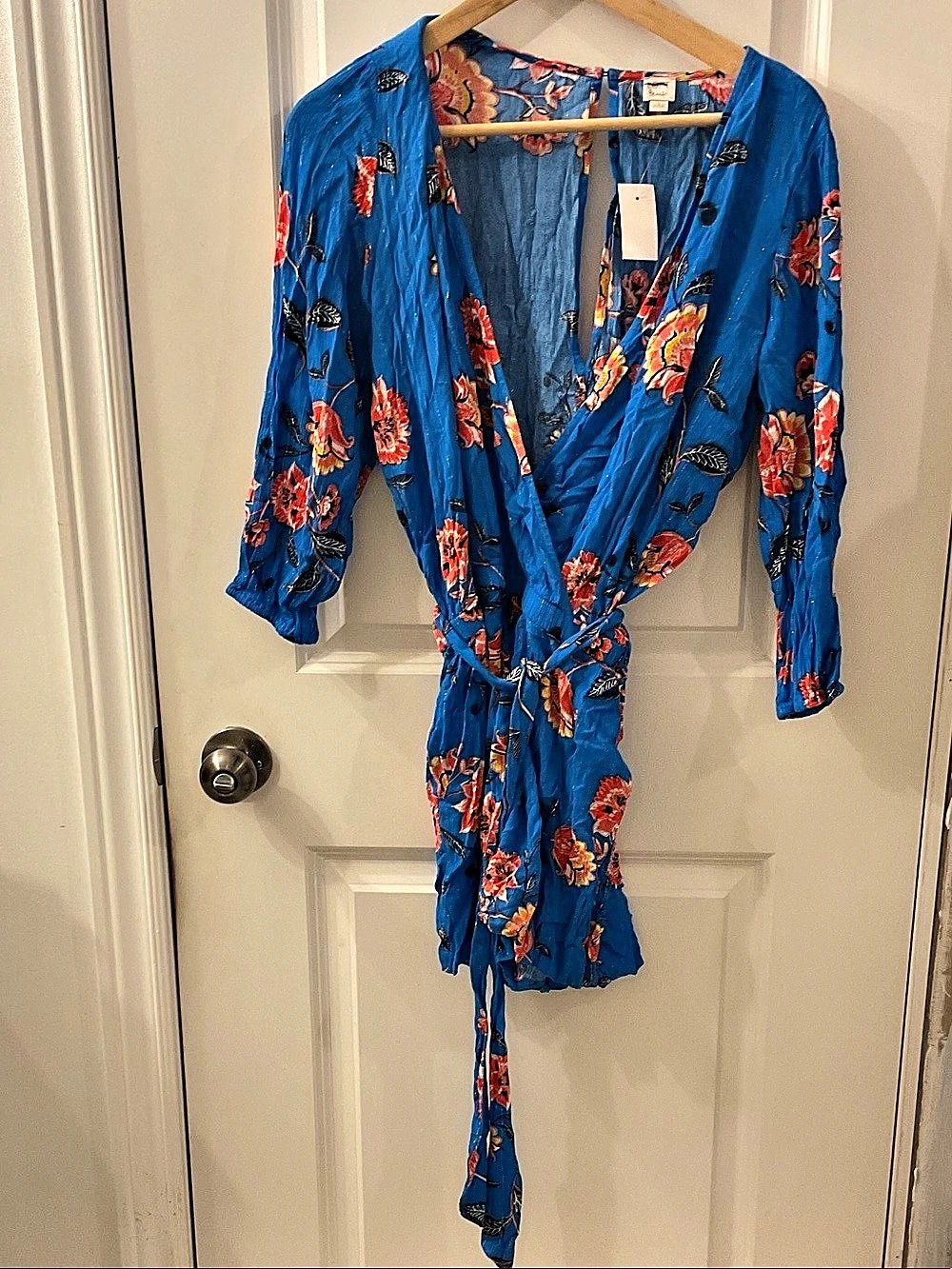 Loft beach Floral Wrap Mini Dress in Blue Size Small NWT